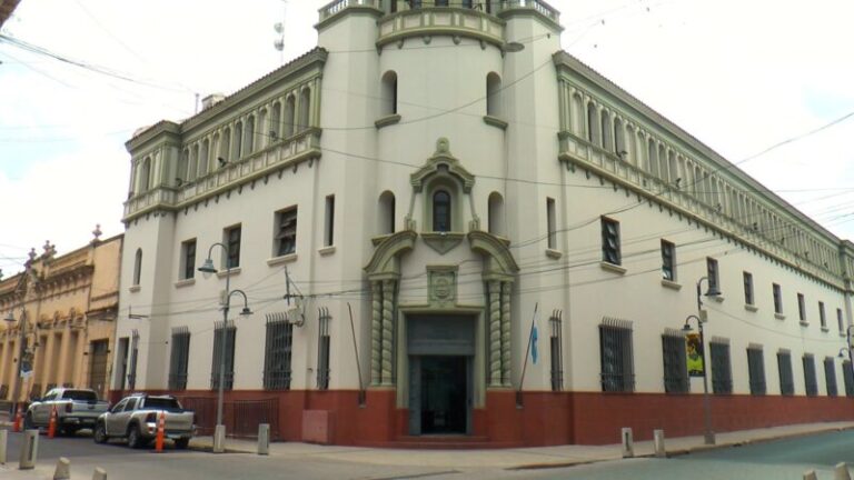 La Provincia confirmó una nueva mejora salarial para los docentes