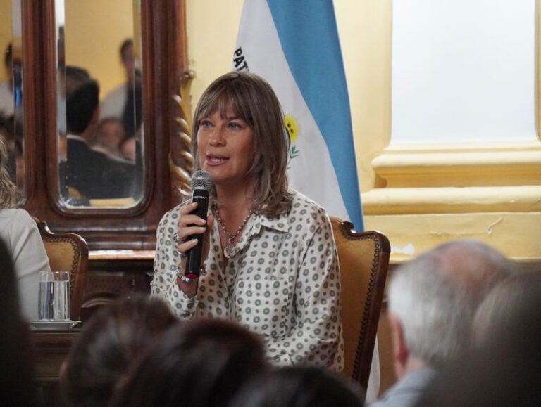 Gabur ratificó el rumbo industrial de Corrientes frente a la recesión