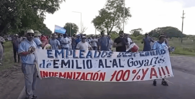 El reclamo de los trabajadores despedidos de Textil Alal.