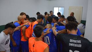 Jugadores del Deportivo Empedrado celebrando un gol en el Torneo Provincial de Clubes.