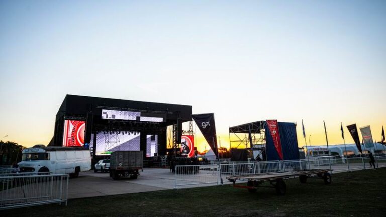 Vista aérea del predio Costa Surubí preparado para la Expo Goya 2026 en Corrientes