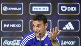 Lionel Scaloni durante una conferencia de prensa.