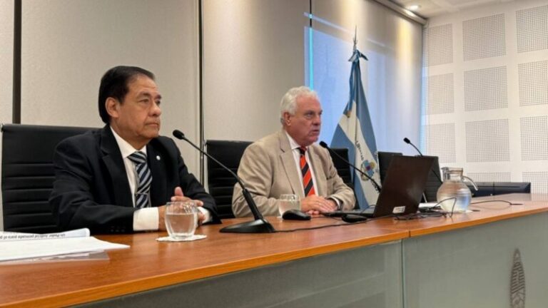Ministros del STJ de Corrientes durante la presentación de la reforma judicial