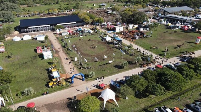 Exposición Las Nacionales en el predio ferial de la Sociedad Rural de Corrientes, Riachuelo