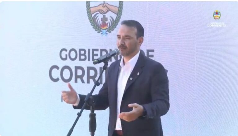 Gobernador Juan Pablo Valdés durante la presentación de los avances del Plan Iberá en Concepción