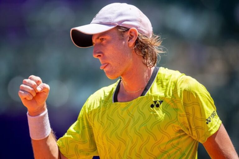 Lautaro Midón jugando en el Challenger de Oeiras