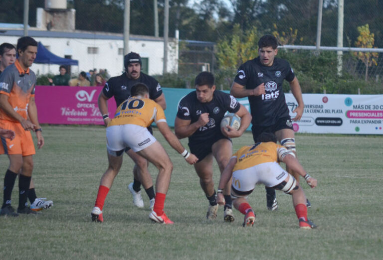 Partido de rugby entre Taraguy y CURNE en cancha de Taraguy