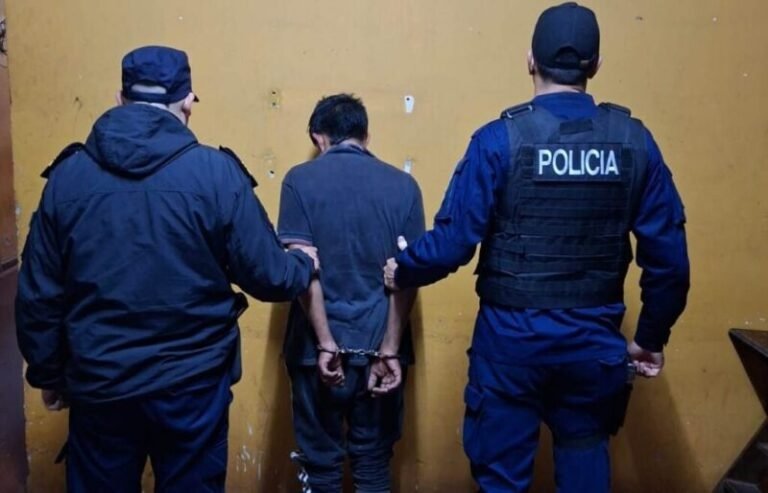 Policía de Corrientes en operativo en Santo Tomé
