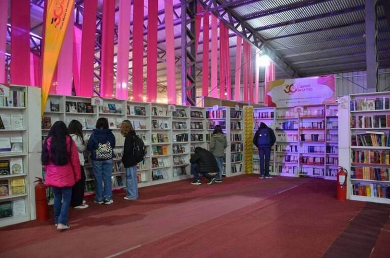 Feria del Libro De las Pasiones en Goya