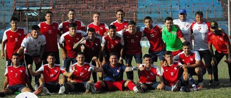 Estadio de Huracán Corrientes donde se disputan las semifinales de la Copa de la Liga Correntina
