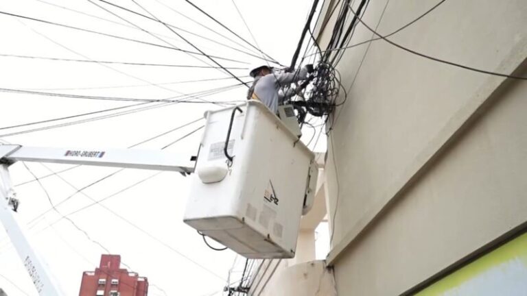 Operativo Cielo Limpio en el casco histórico de Corrientes