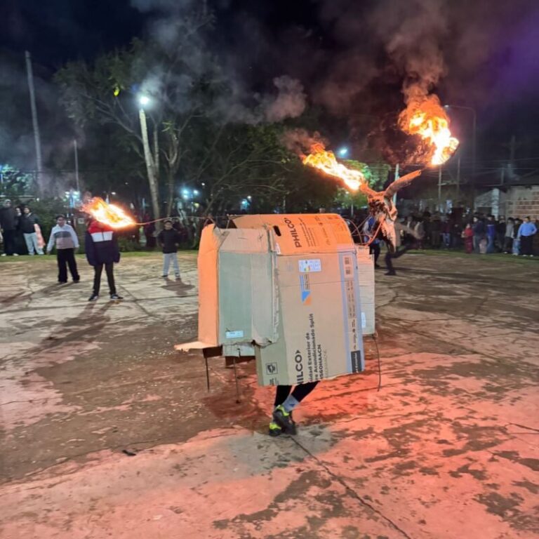 Fogata del San Juanazo en San Carlos Corrientes