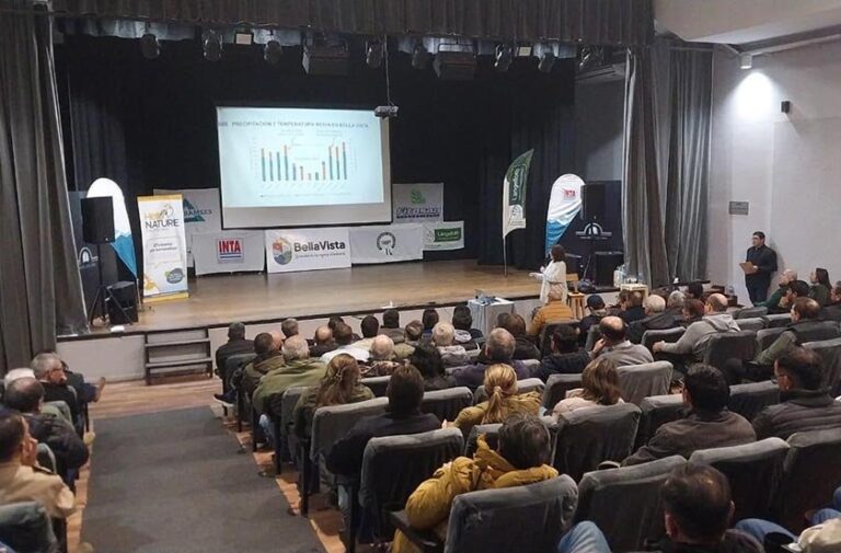 Charla sobre el fenómeno El Niño en la Casa de la Cultura de Bella Vista