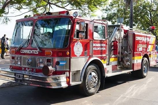 Entrega de subsidios a Asociaciones de Bomberos Voluntarios en la Casa de Gobierno de Corrientes