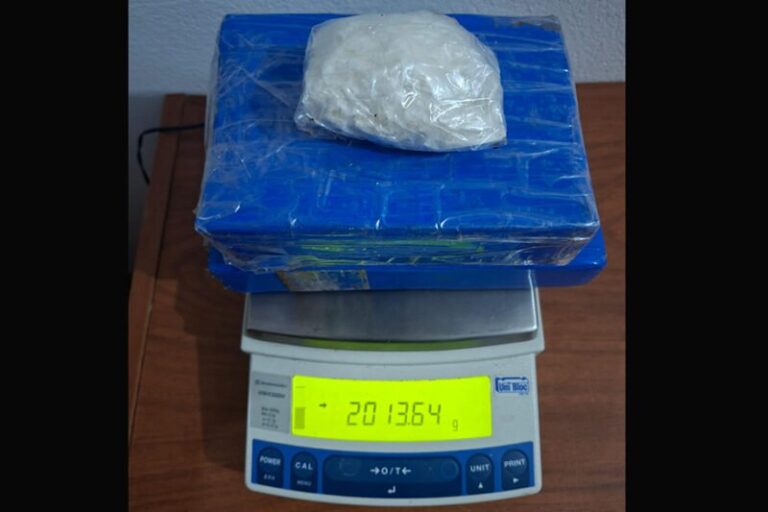 Motociclista detenido por transporte de cocaína en San Carlos, Corrientes