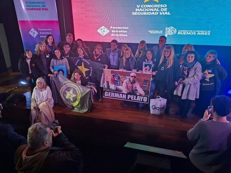 Viviana Canaparro durante su exposición en el quinto Congreso Nacional de Seguridad Vial en Mar del Plata