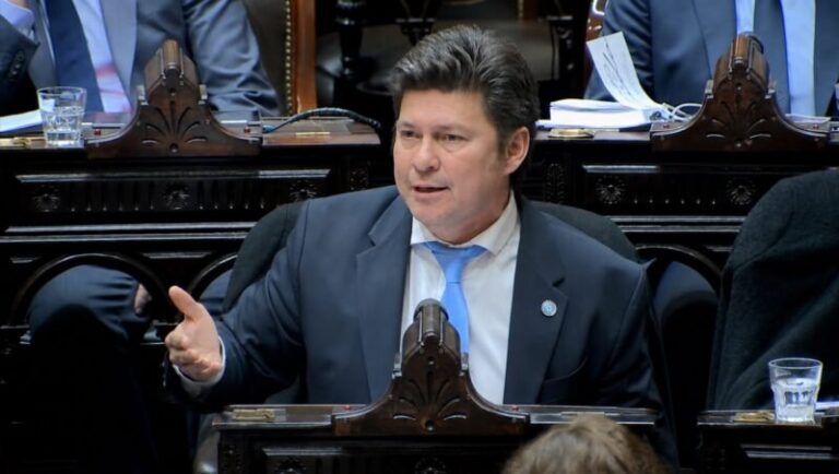 Lisandro Almirón, diputado nacional por Corrientes