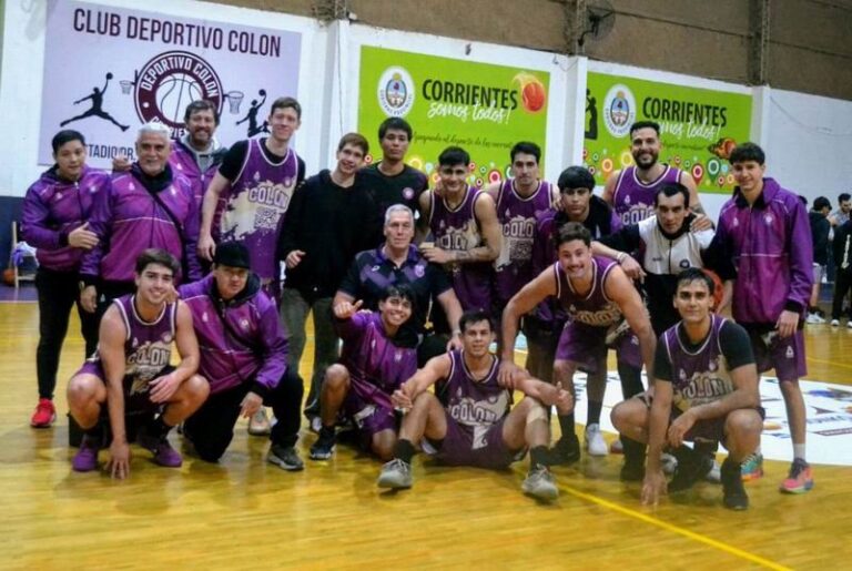 Partido de básquet entre Colón y Pingüinos por el Prefederal