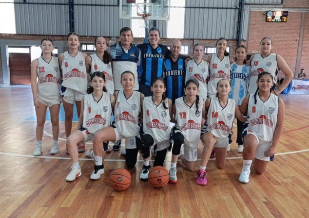 Equipo de básquet femenino infantil de Corrientes en el Campeonato Argentino