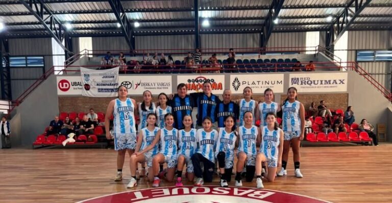 Partido de básquet femenino entre Corrientes y Misiones en Las Breñas