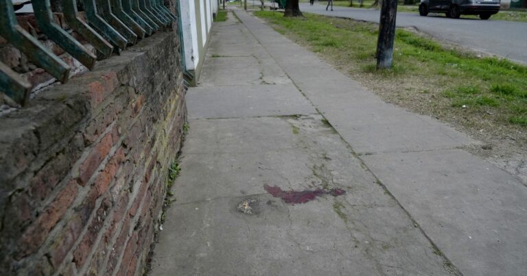 Efectivos policiales en la zona del ataque