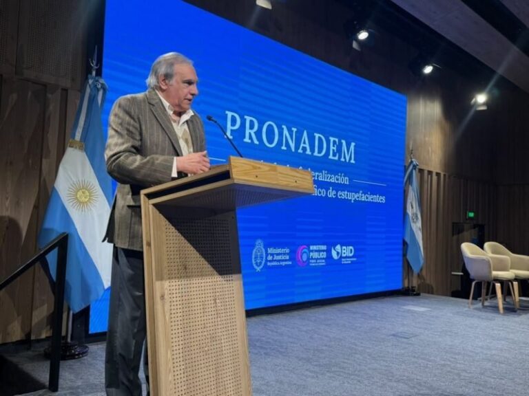 Jornada sobre desfederalización del microtráfico en Corrientes