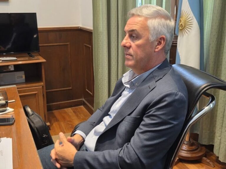 Reunión del ministro de Producción Walter Chávez con productores en el Interior de Corrientes