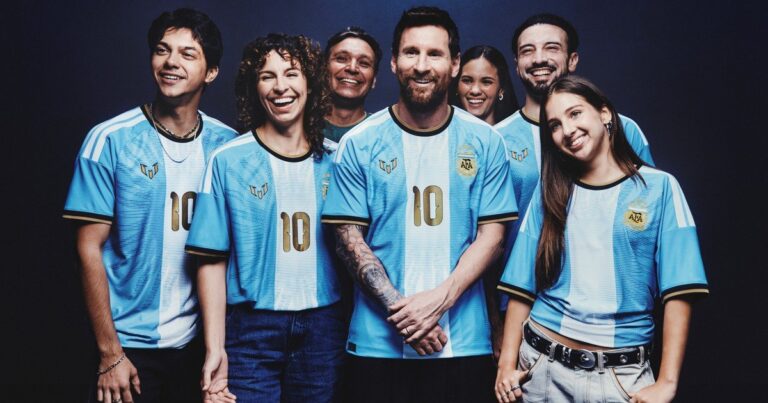 Camiseta especial de adidas para la despedida de Lionel Messi de la Selección Argentina