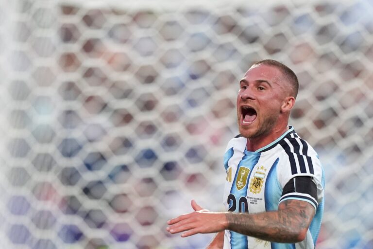 Jugadores de la selección argentina durante un partido amistoso
