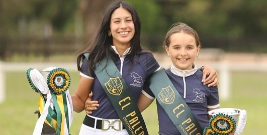 Amazona Martina Zampa junto a su yegua Sultana durante una competencia de equitación