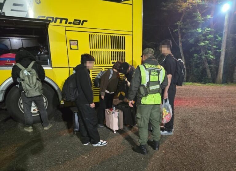 Control de Gendarmería Nacional en la Ruta Nacional 14 en Santo Tomé