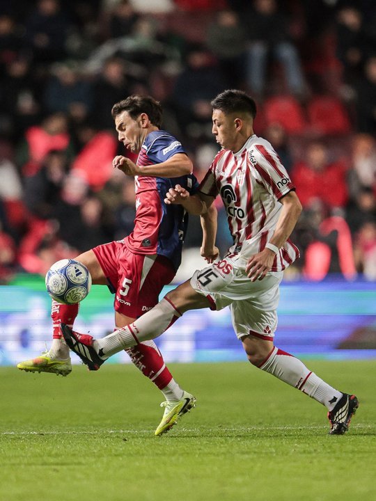 Partido entre Instituto y Unión de Santa Fe por el Torneo Clausura