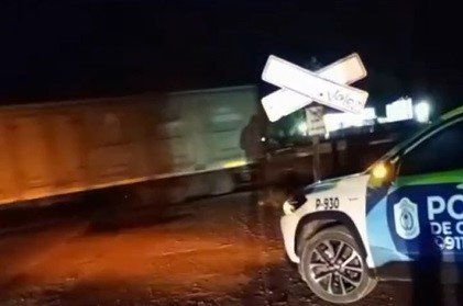 Ruta Nacional 14 en La Cruz, Corrientes, donde ocurrió el choque entre un camión y un tren
