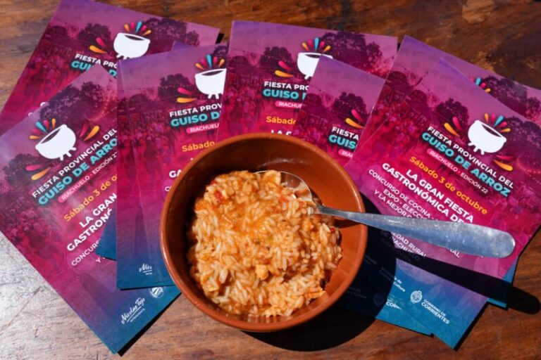 Presentación oficial de la 22ª Fiesta Provincial del Guiso de Arroz en la Casa de Gobierno