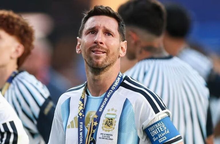 Lionel Messi con la camiseta de la Selección Argentina
