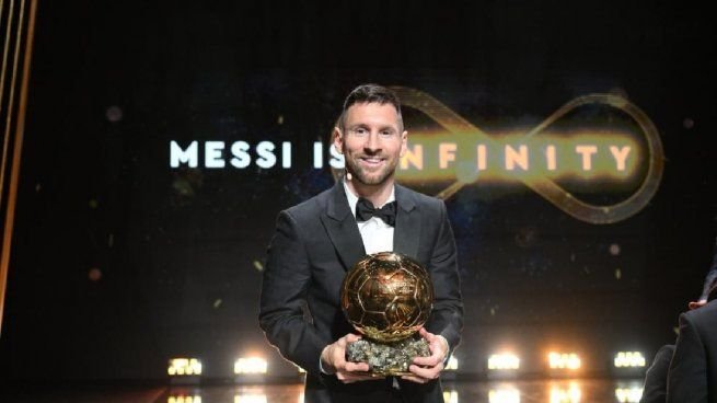 Lionel Messi con la camiseta de la Selección Argentina