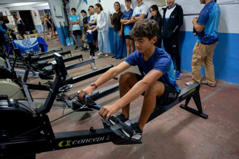 Lorenzo López Rivadeneira, remero del Club de Regatas Corrientes