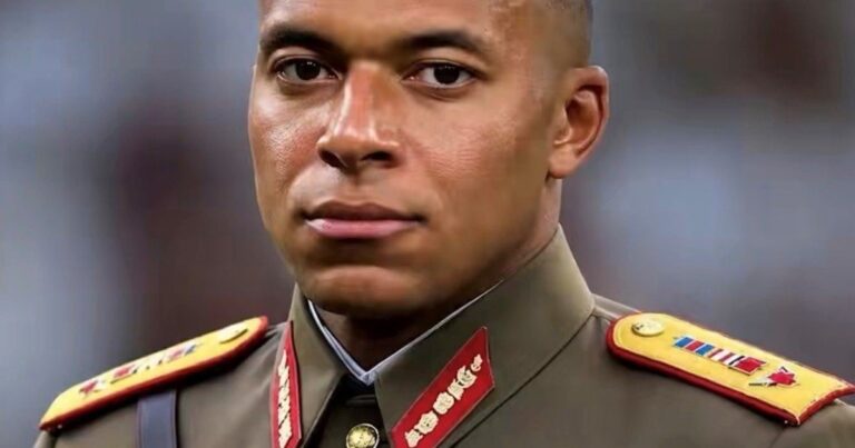 Kylian Mbappé durante una entrevista