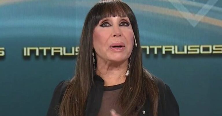 Moria Casán en una entrevista