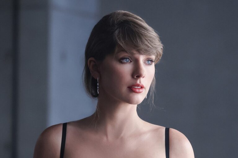 Taylor Swift durante la presentación de su nuevo disco