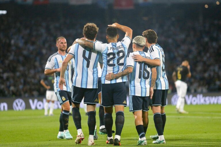 Lionel Messi durante un partido con la selección argentina