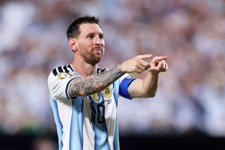 Lionel Messi con la camiseta de la selección argentina