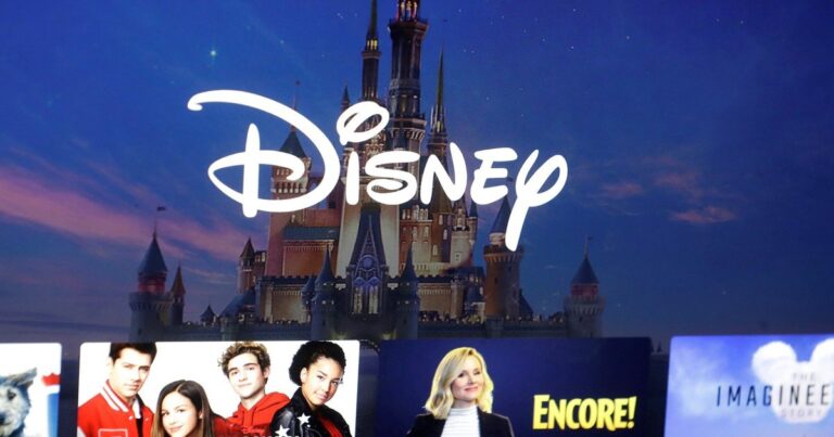 Interfaz de Disney+ en una pantalla con el ranking de contenidos más vistos